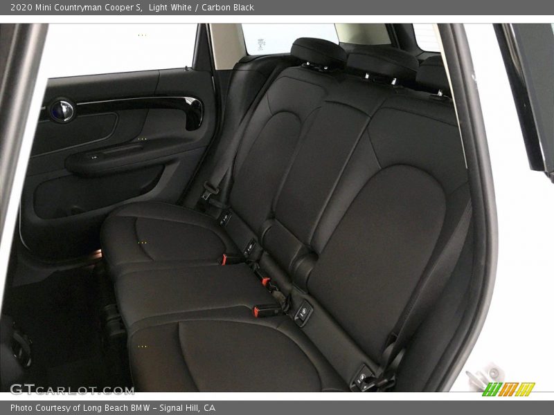 Light White / Carbon Black 2020 Mini Countryman Cooper S