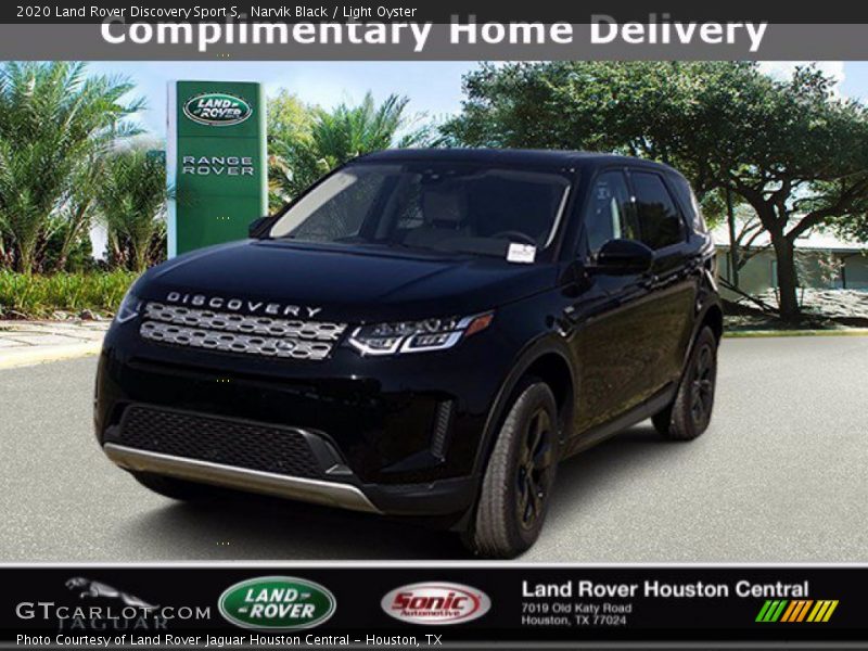 Narvik Black / Light Oyster 2020 Land Rover Discovery Sport S