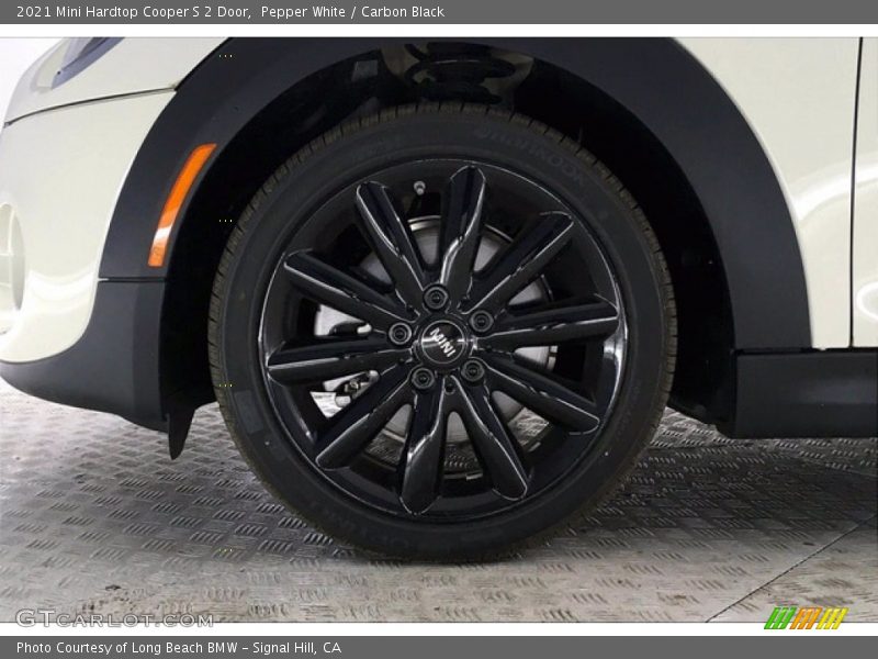 Pepper White / Carbon Black 2021 Mini Hardtop Cooper S 2 Door