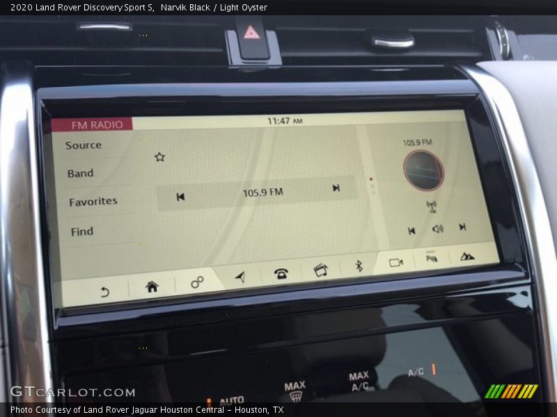 Narvik Black / Light Oyster 2020 Land Rover Discovery Sport S