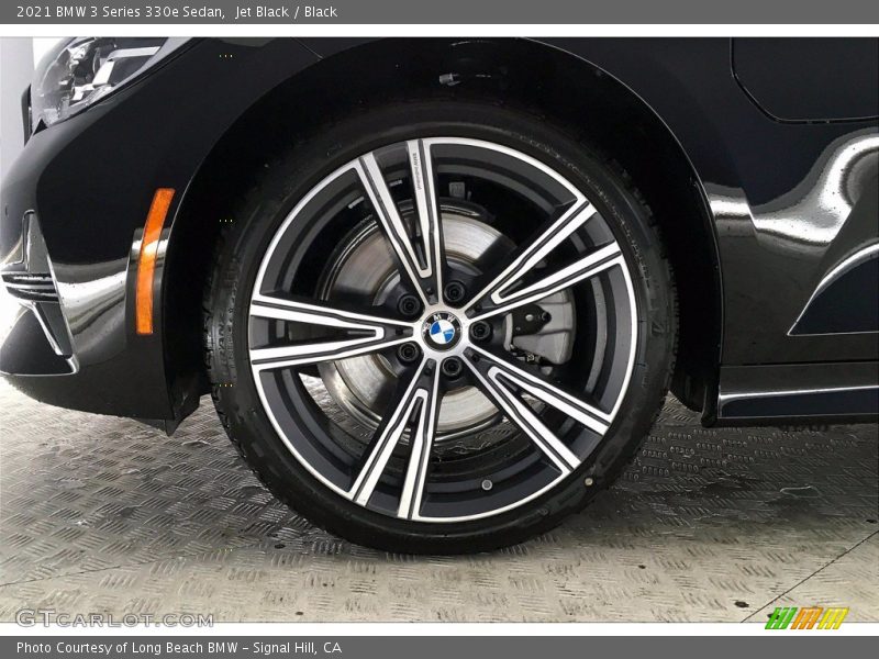  2021 3 Series 330e Sedan Wheel