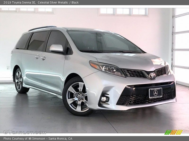 Celestial Silver Metallic / Black 2019 Toyota Sienna SE