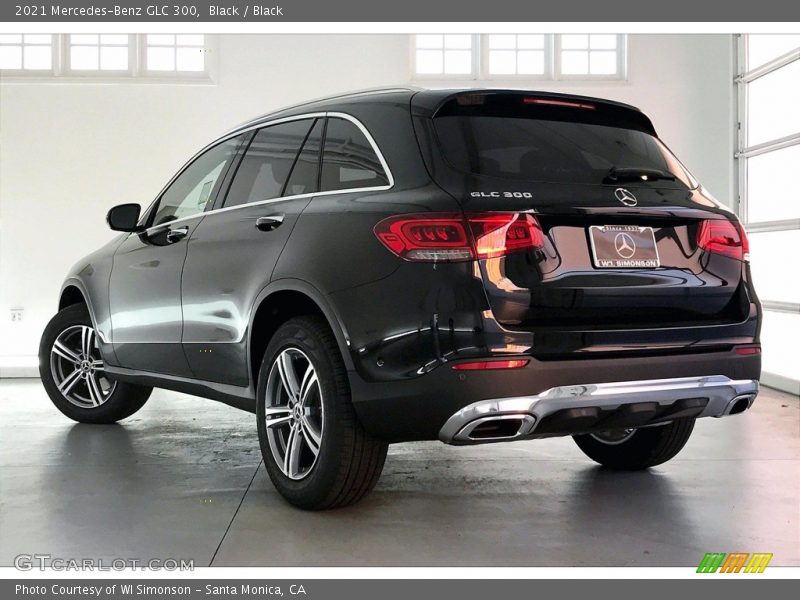 Black / Black 2021 Mercedes-Benz GLC 300