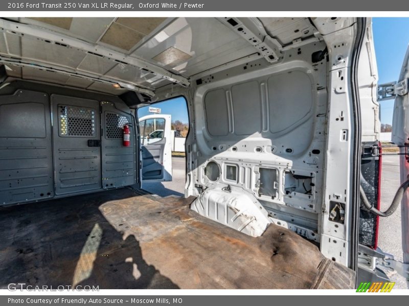 Oxford White / Pewter 2016 Ford Transit 250 Van XL LR Regular