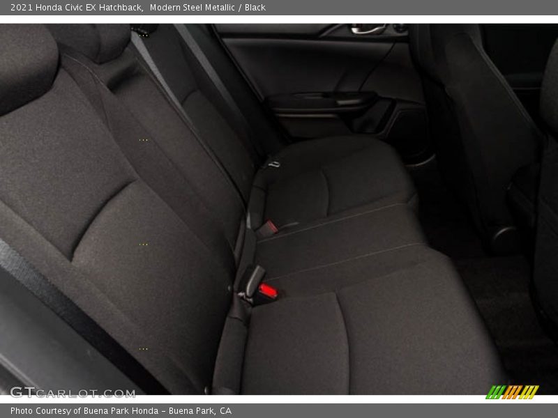 Modern Steel Metallic / Black 2021 Honda Civic EX Hatchback