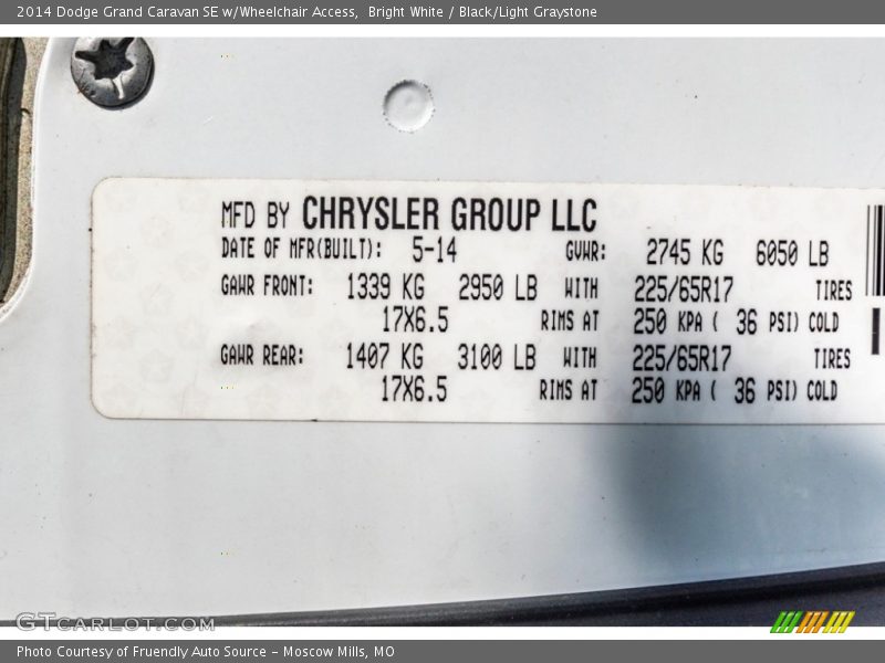 Bright White / Black/Light Graystone 2014 Dodge Grand Caravan SE w/Wheelchair Access