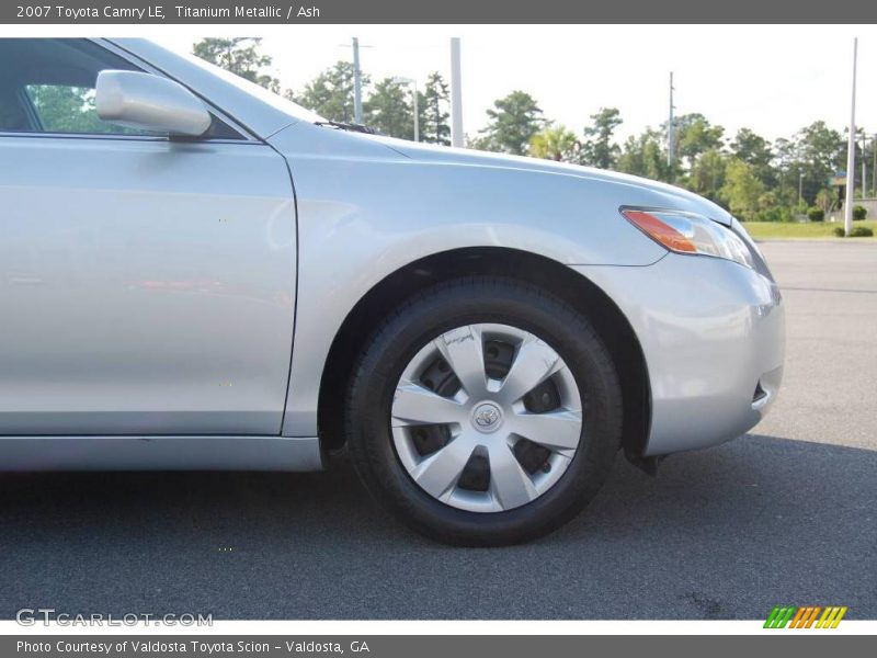 Titanium Metallic / Ash 2007 Toyota Camry LE