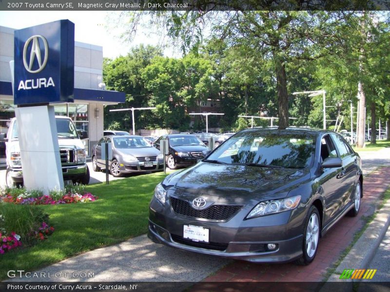 Magnetic Gray Metallic / Dark Charcoal 2007 Toyota Camry SE