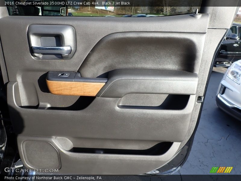 Door Panel of 2016 Silverado 3500HD LTZ Crew Cab 4x4