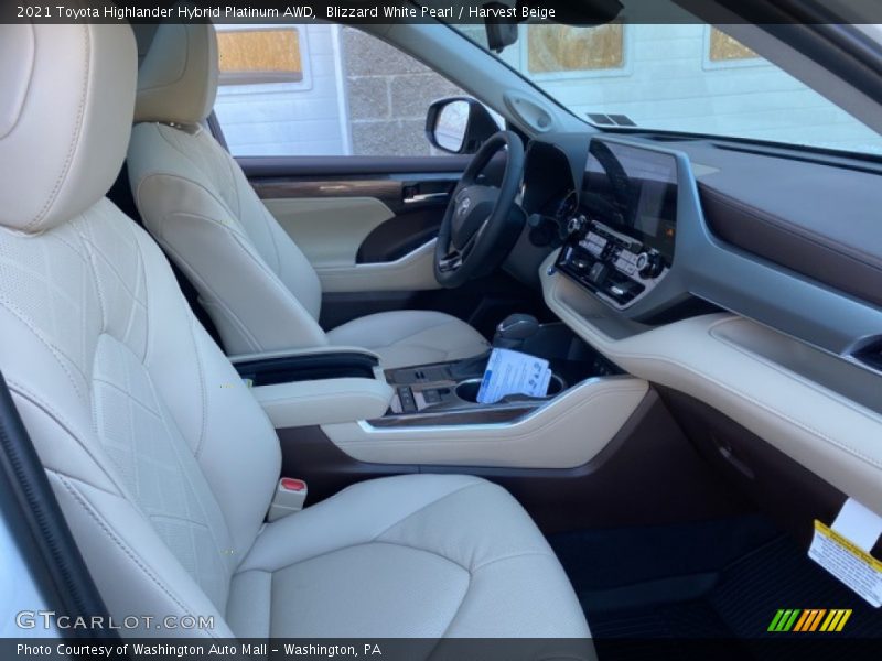Front Seat of 2021 Highlander Hybrid Platinum AWD