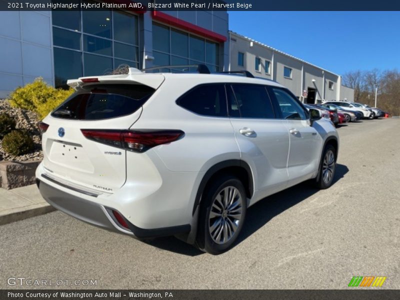 Blizzard White Pearl / Harvest Beige 2021 Toyota Highlander Hybrid Platinum AWD