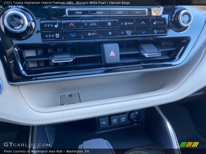 Blizzard White Pearl / Harvest Beige 2021 Toyota Highlander Hybrid Platinum AWD