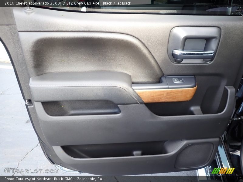 Door Panel of 2016 Silverado 3500HD LTZ Crew Cab 4x4
