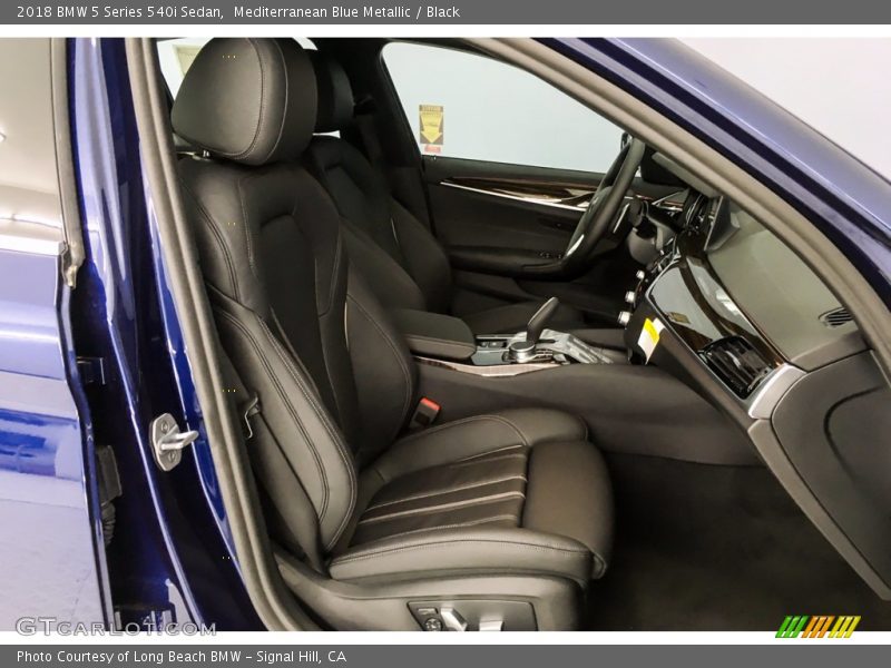 Mediterranean Blue Metallic / Black 2018 BMW 5 Series 540i Sedan