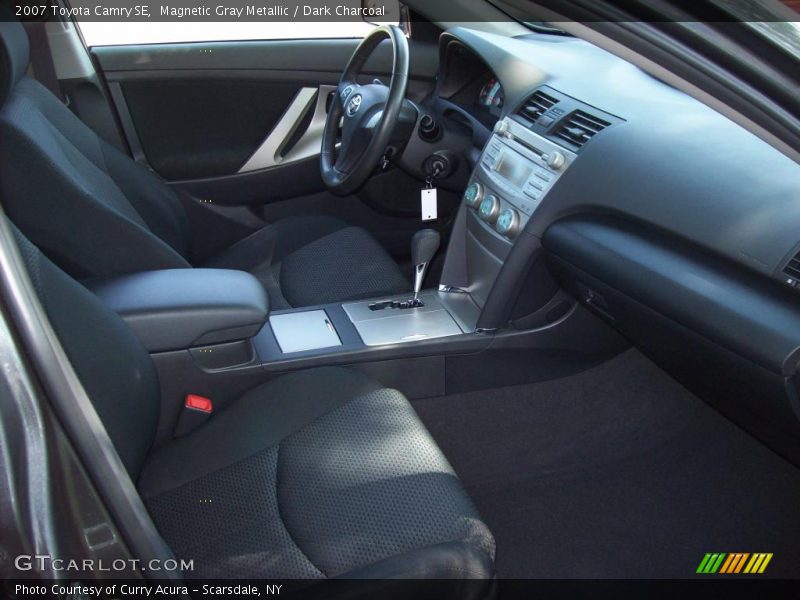 Magnetic Gray Metallic / Dark Charcoal 2007 Toyota Camry SE