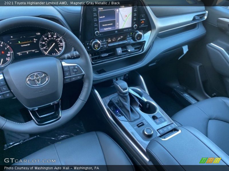 Magnetic Gray Metallic / Black 2021 Toyota Highlander Limited AWD