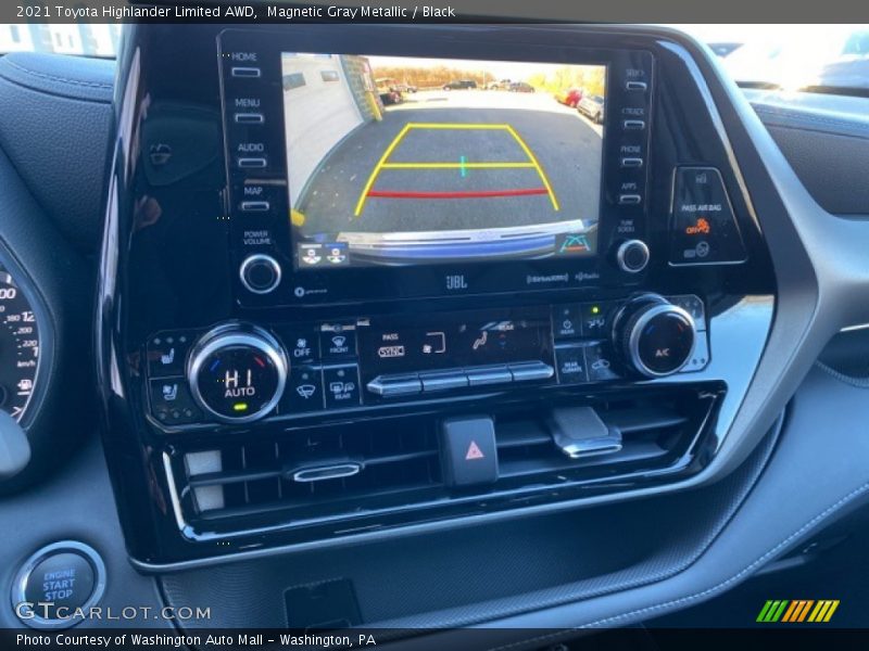 Magnetic Gray Metallic / Black 2021 Toyota Highlander Limited AWD