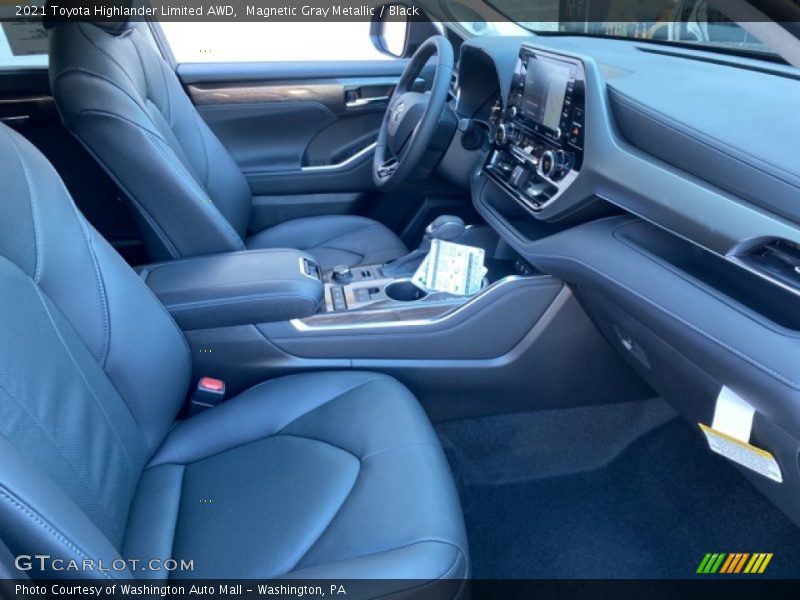 Magnetic Gray Metallic / Black 2021 Toyota Highlander Limited AWD
