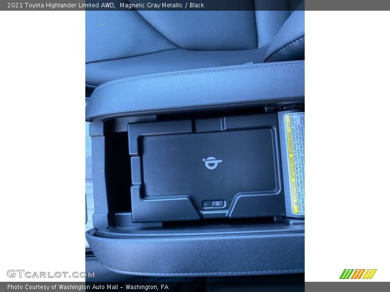 Magnetic Gray Metallic / Black 2021 Toyota Highlander Limited AWD
