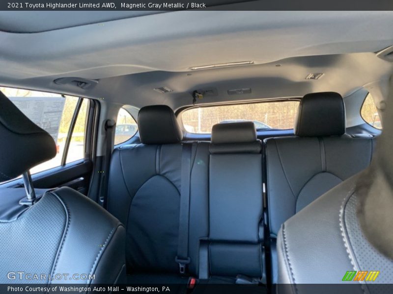 Magnetic Gray Metallic / Black 2021 Toyota Highlander Limited AWD