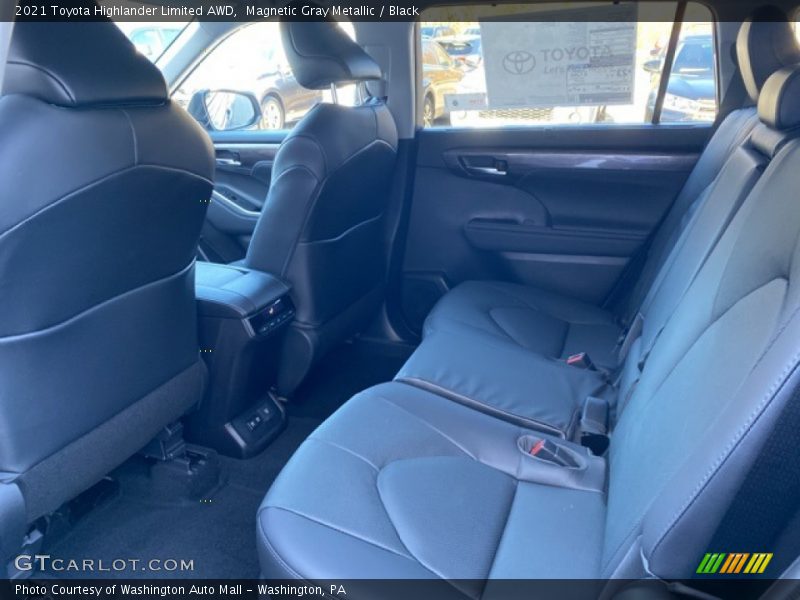 Magnetic Gray Metallic / Black 2021 Toyota Highlander Limited AWD