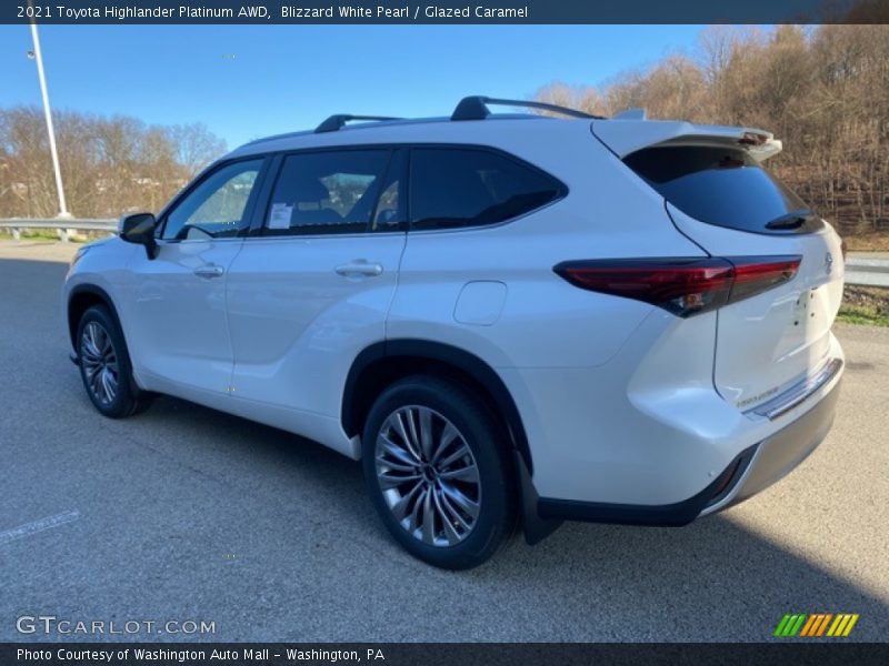 Blizzard White Pearl / Glazed Caramel 2021 Toyota Highlander Platinum AWD