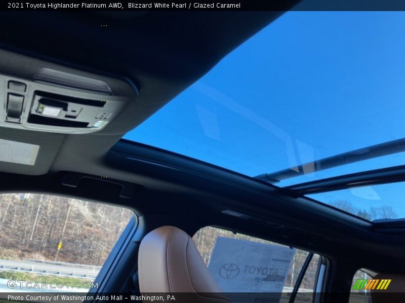 Blizzard White Pearl / Glazed Caramel 2021 Toyota Highlander Platinum AWD
