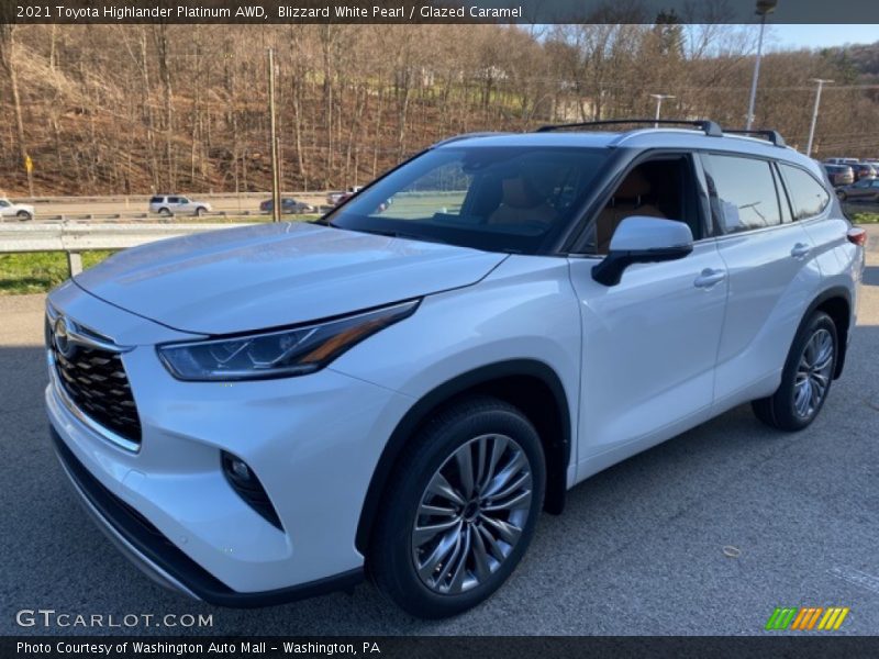 Blizzard White Pearl / Glazed Caramel 2021 Toyota Highlander Platinum AWD