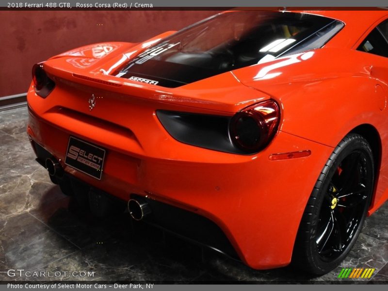 Rosso Corsa (Red) / Crema 2018 Ferrari 488 GTB