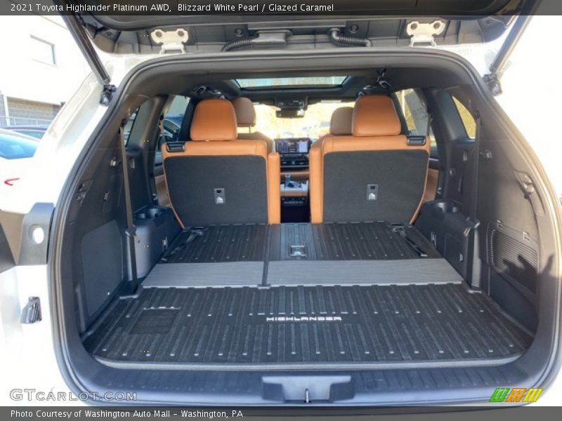 Blizzard White Pearl / Glazed Caramel 2021 Toyota Highlander Platinum AWD
