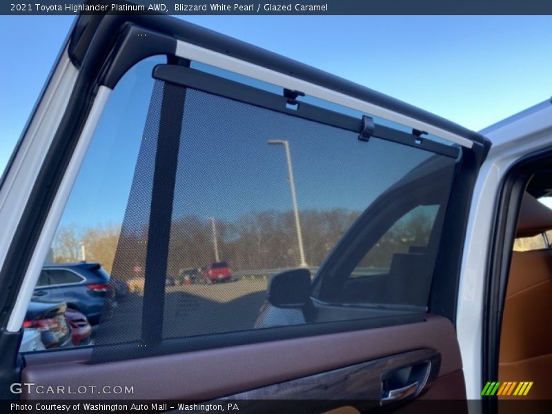 Blizzard White Pearl / Glazed Caramel 2021 Toyota Highlander Platinum AWD
