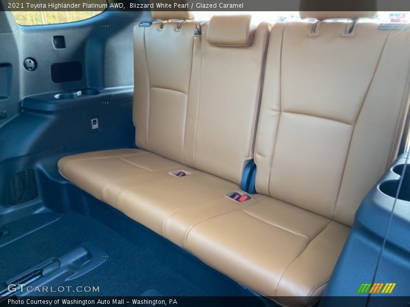 Blizzard White Pearl / Glazed Caramel 2021 Toyota Highlander Platinum AWD