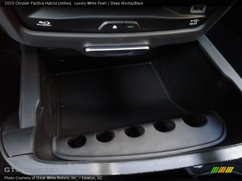 Luxury White Pearl / Deep Mocha/Black 2020 Chrysler Pacifica Hybrid Limited