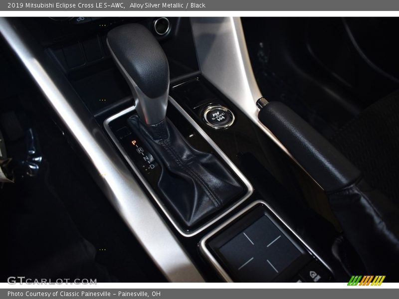 Alloy Silver Metallic / Black 2019 Mitsubishi Eclipse Cross LE S-AWC