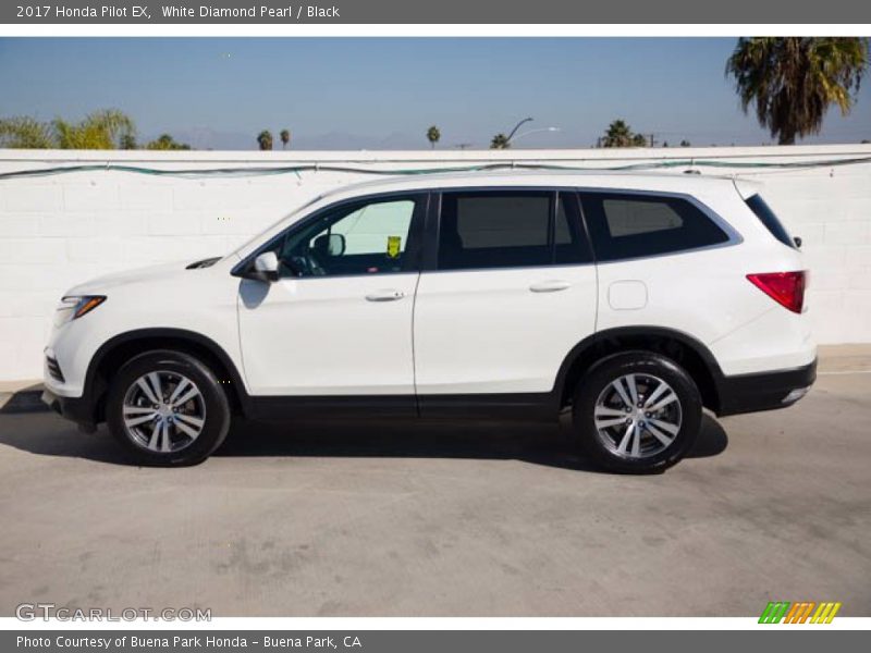 White Diamond Pearl / Black 2017 Honda Pilot EX