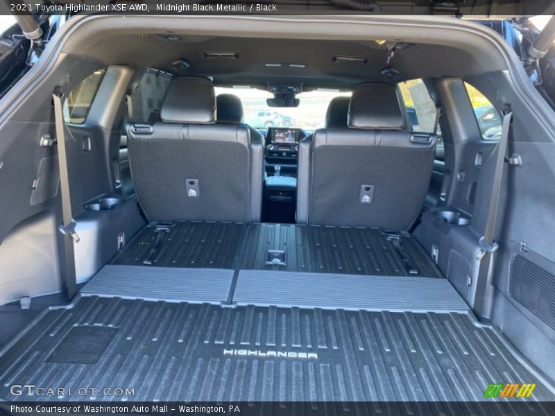 Midnight Black Metallic / Black 2021 Toyota Highlander XSE AWD