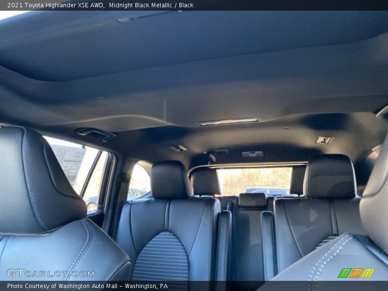 Midnight Black Metallic / Black 2021 Toyota Highlander XSE AWD