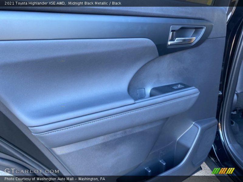 Midnight Black Metallic / Black 2021 Toyota Highlander XSE AWD