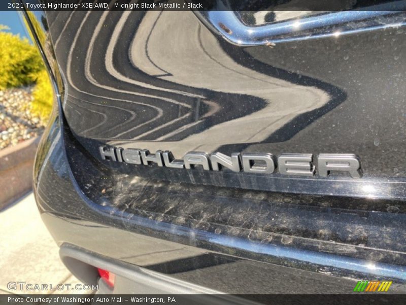 Midnight Black Metallic / Black 2021 Toyota Highlander XSE AWD
