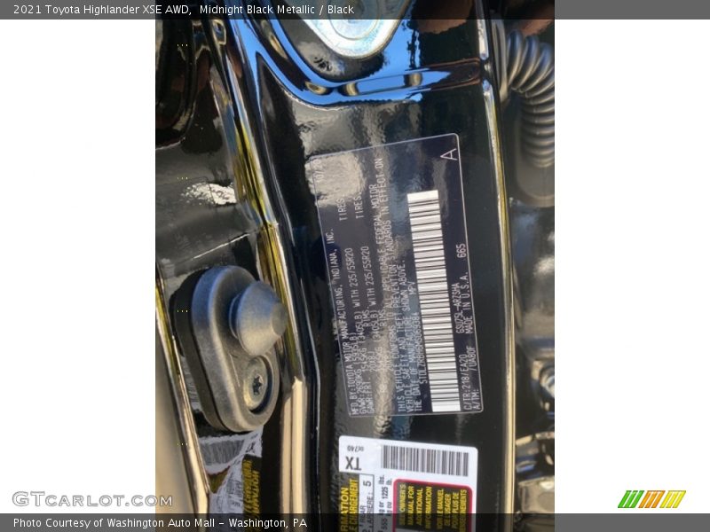 2021 Highlander XSE AWD Midnight Black Metallic Color Code 218