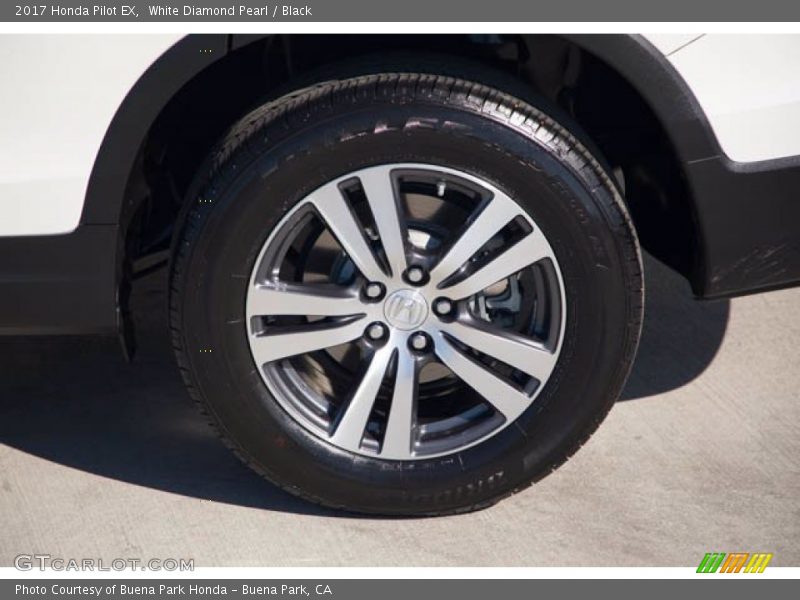 White Diamond Pearl / Black 2017 Honda Pilot EX