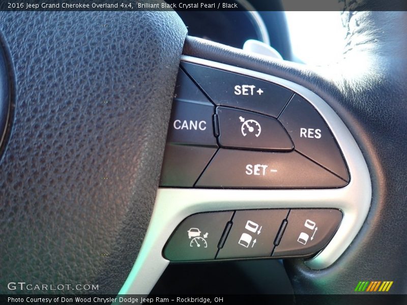 Brilliant Black Crystal Pearl / Black 2016 Jeep Grand Cherokee Overland 4x4