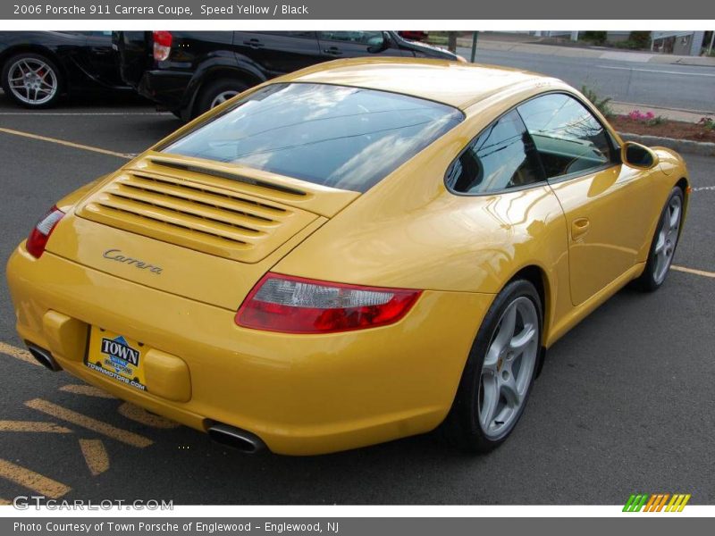 Speed Yellow / Black 2006 Porsche 911 Carrera Coupe