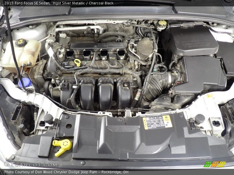 Ingot Silver Metallic / Charcoal Black 2015 Ford Focus SE Sedan
