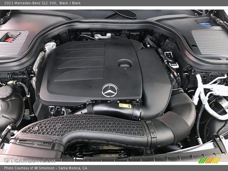Black / Black 2021 Mercedes-Benz GLC 300