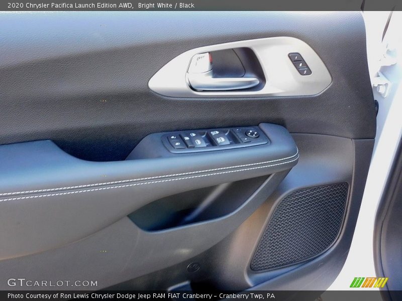 Bright White / Black 2020 Chrysler Pacifica Launch Edition AWD