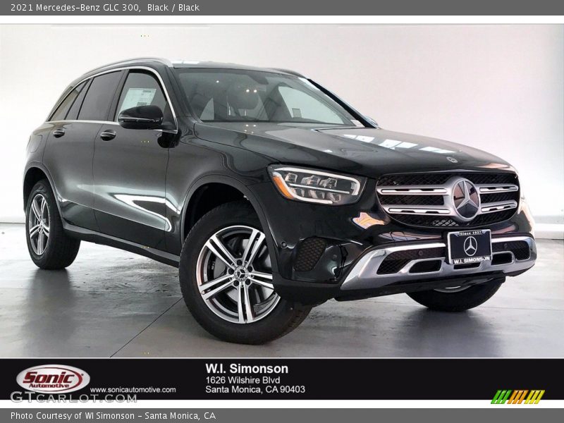 Black / Black 2021 Mercedes-Benz GLC 300