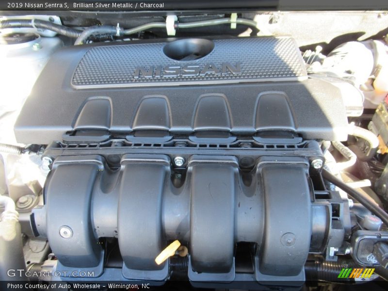 Brilliant Silver Metallic / Charcoal 2019 Nissan Sentra S