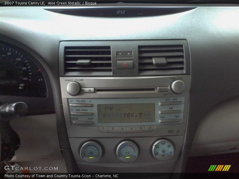 Aloe Green Metallic / Bisque 2007 Toyota Camry LE