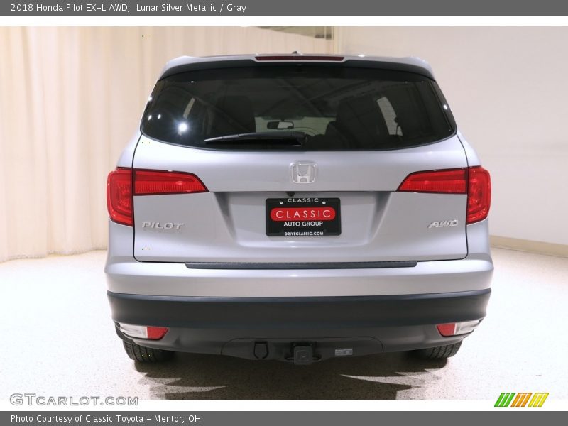 Lunar Silver Metallic / Gray 2018 Honda Pilot EX-L AWD